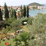 In With Sea View, Balcony, Air Conditioning, Wi-fi *