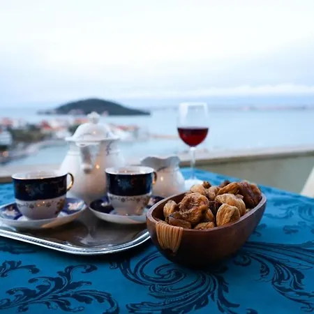 In With Sea View, Balcony, Air Conditioning, Wi-fi Apartament