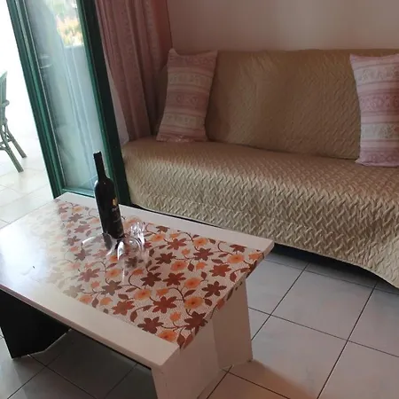 In With Sea View, Balcony, Air Conditioning, Wi-fi * Kali