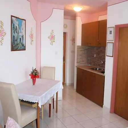 Apartament In With Sea View, Balcony, Air Conditioning, Wi-fi *