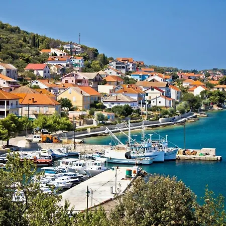 In With Sea View, Balcony, Air Conditioning, Wi-fi Apartament *