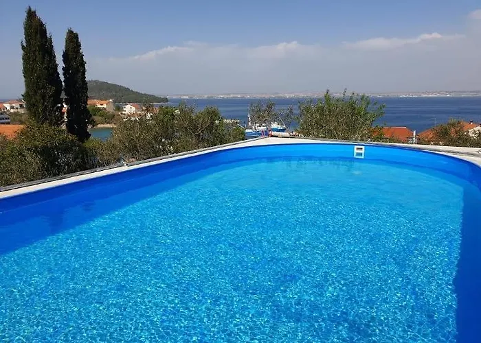In With Sea View, Balcony, Air Conditioning, Wi-fi * Kali