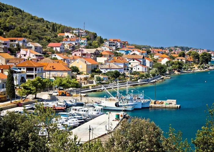 In With Sea View, Balcony, Air Conditioning, Wi-fi Apartment *