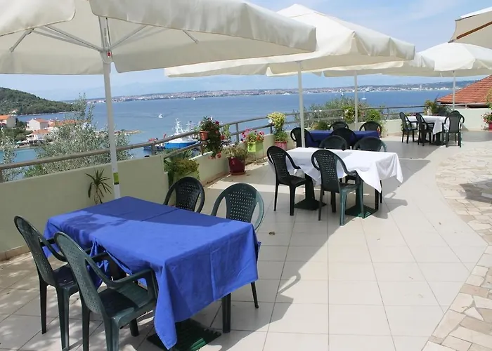 In With Sea View, Balcony, Air Conditioning, Wi-fi *